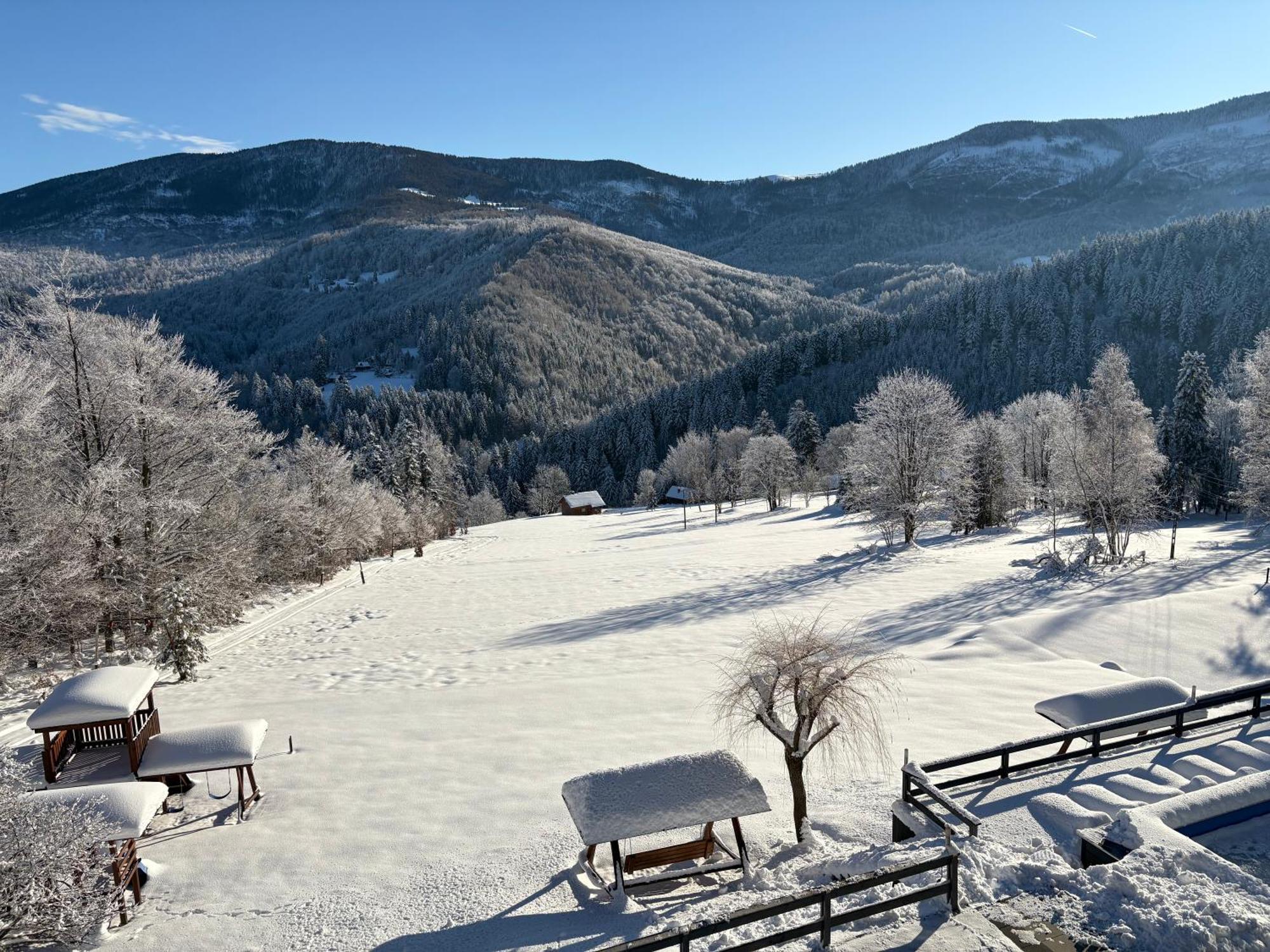 Romanka Zabnica Exterior foto